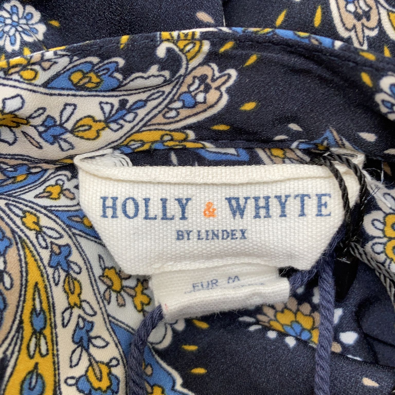 Holly  Whyte by Lindex