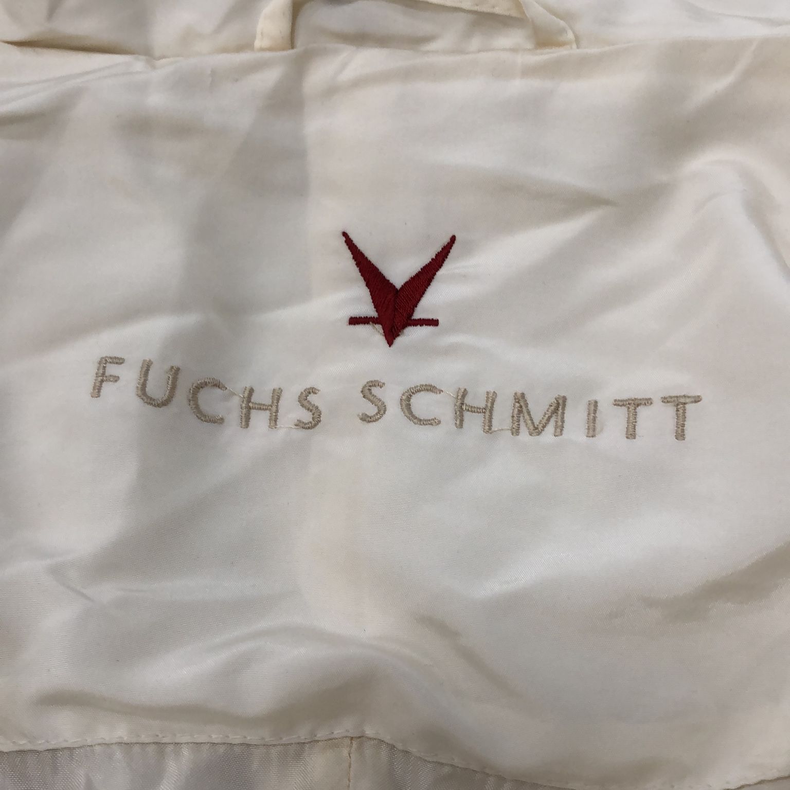 Fuchs Schmitt