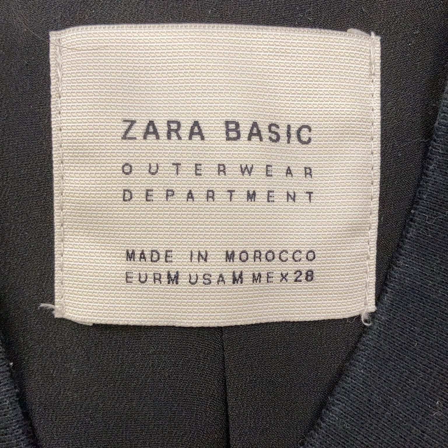 Zara Basic