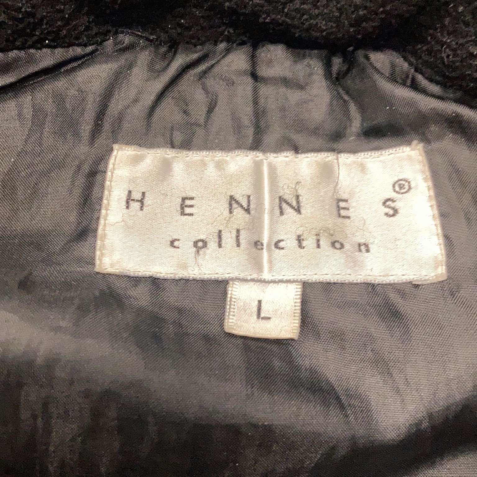 Hennes Collection