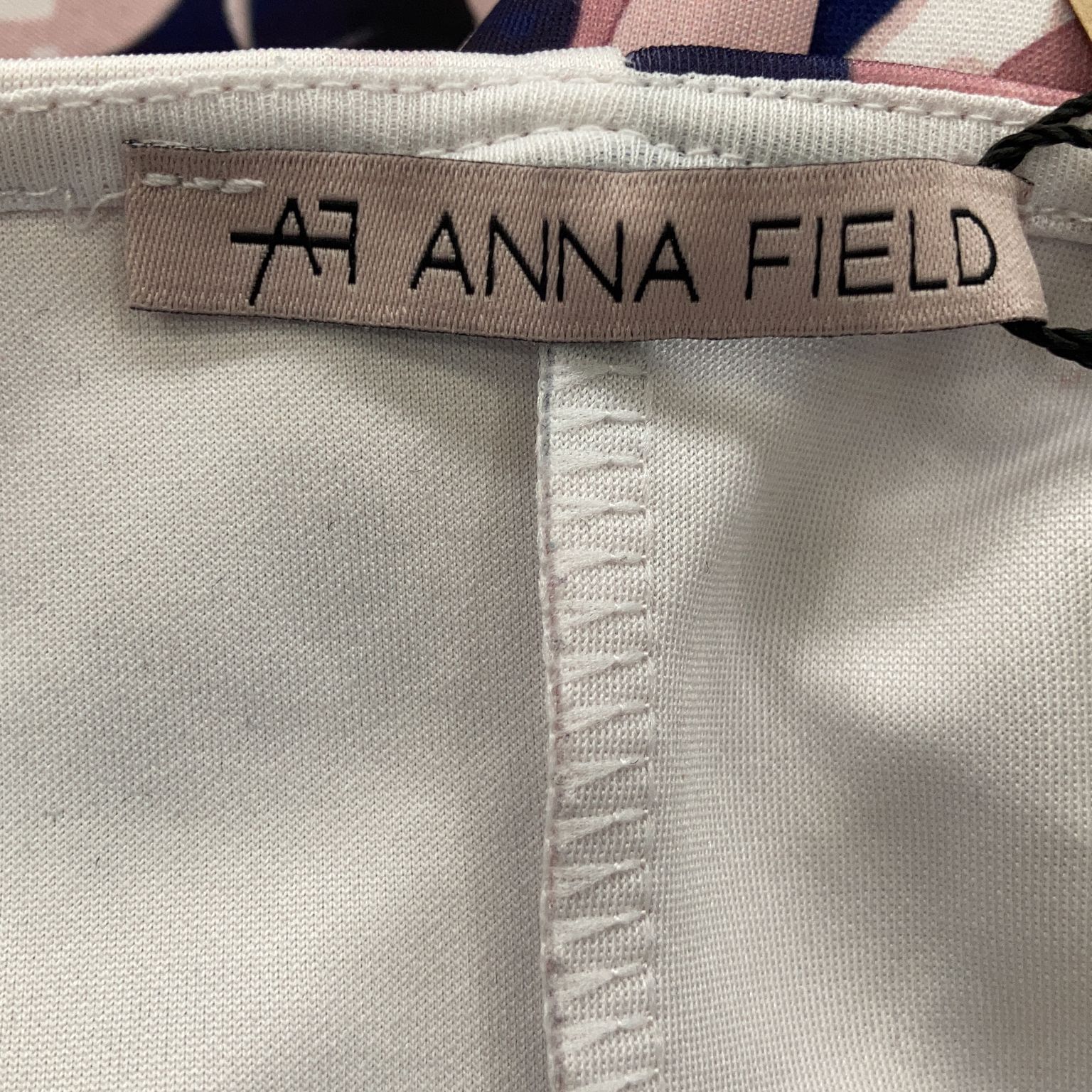 Anna Field