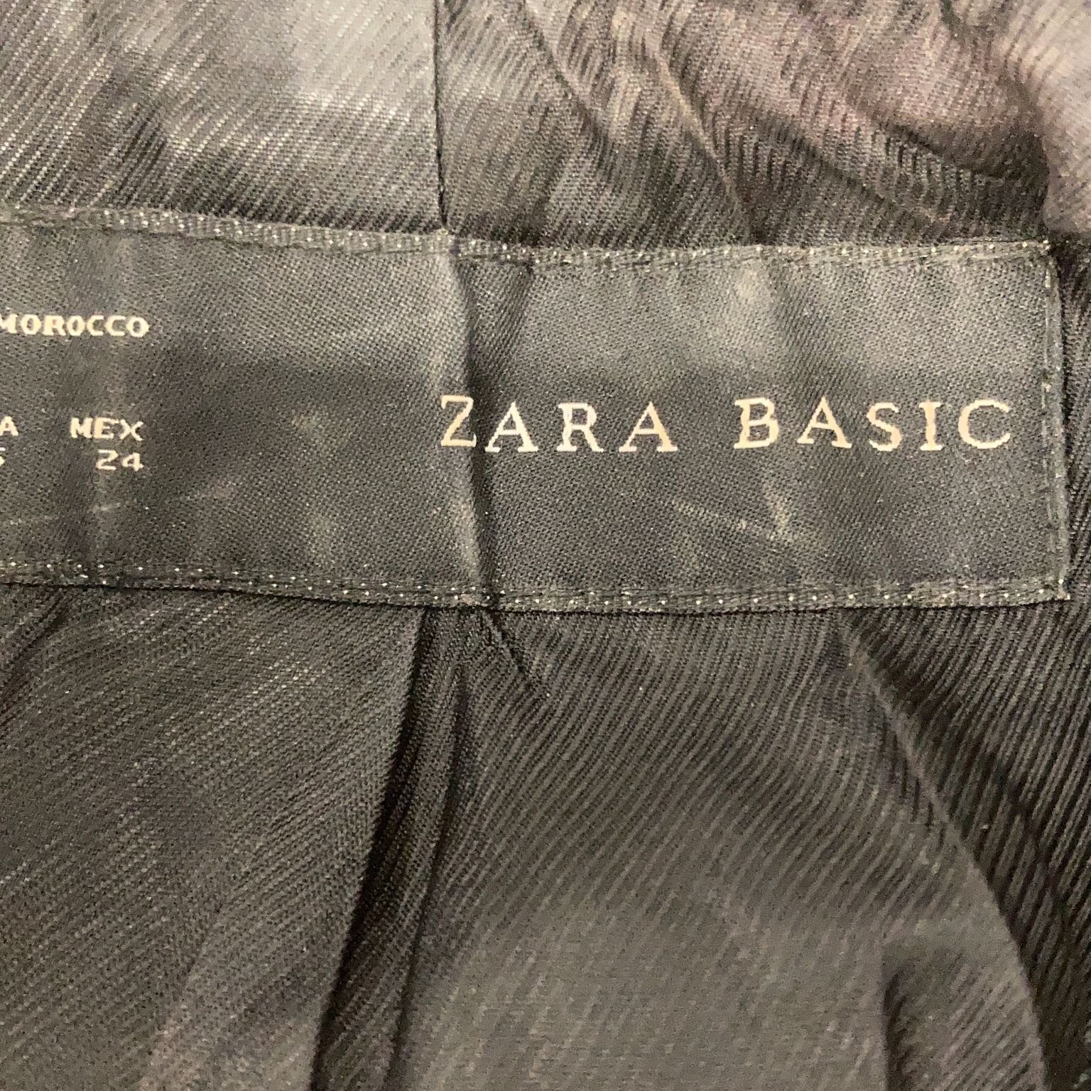 Zara Basic