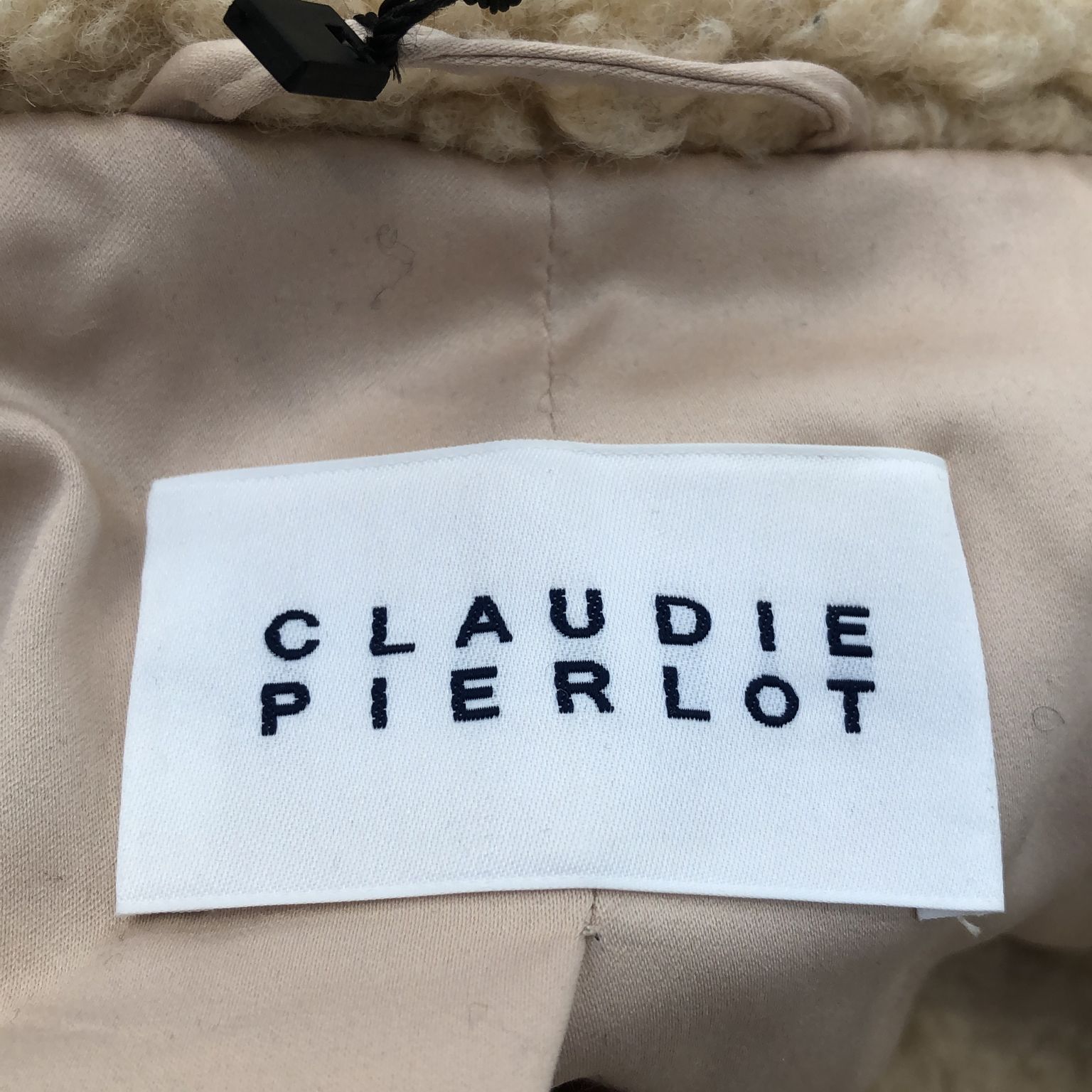 Claudie Pierlot