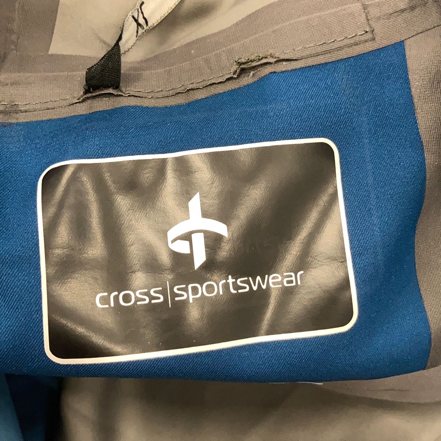 Cross Sportswear