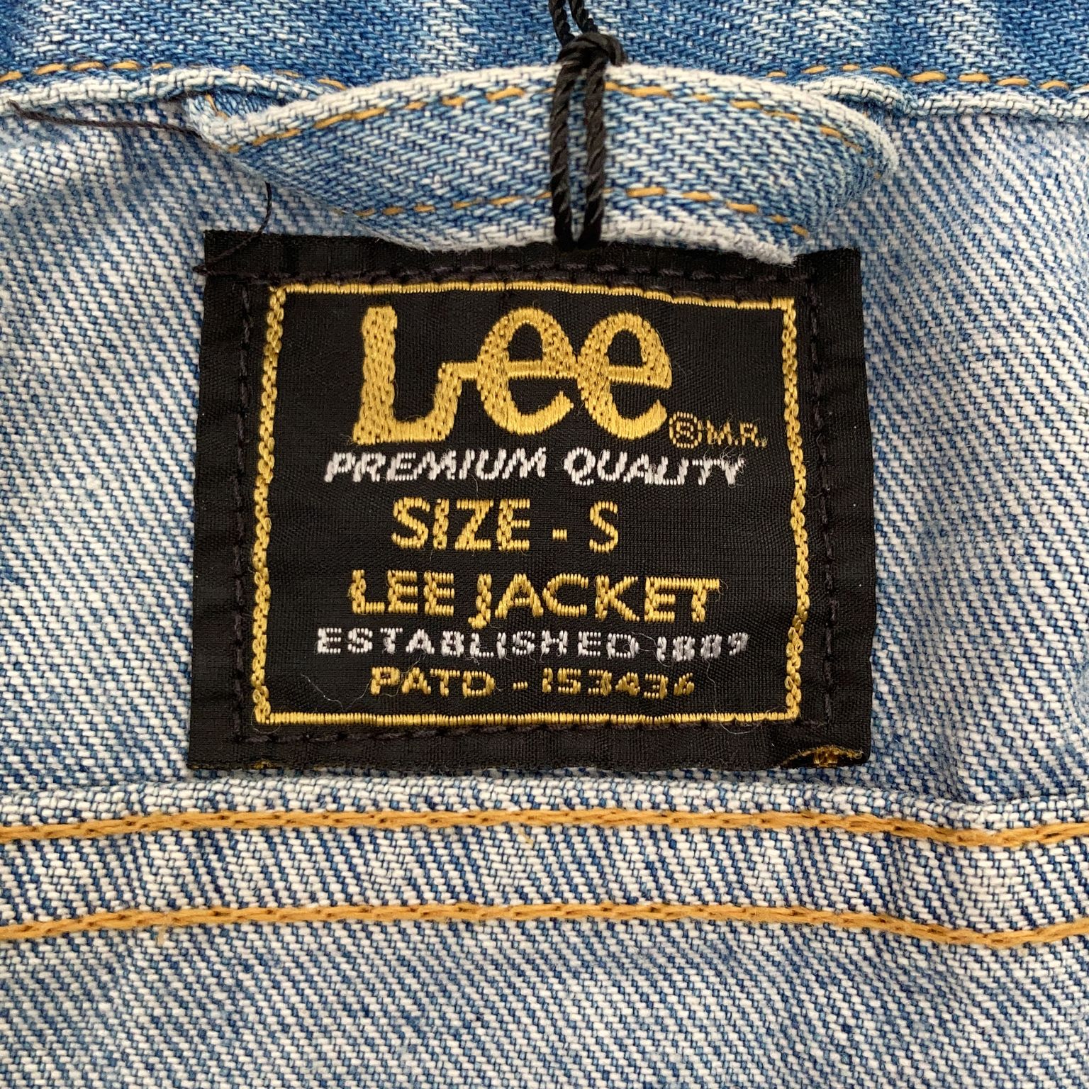 Lee