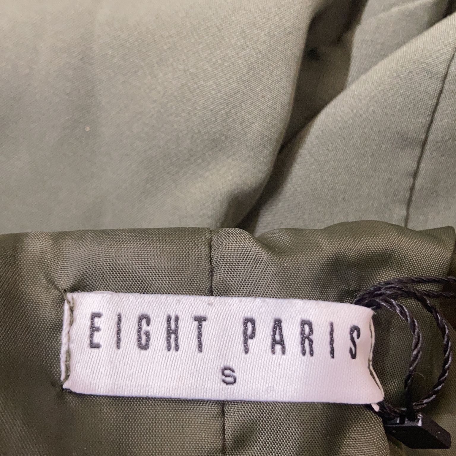 Eight Paris