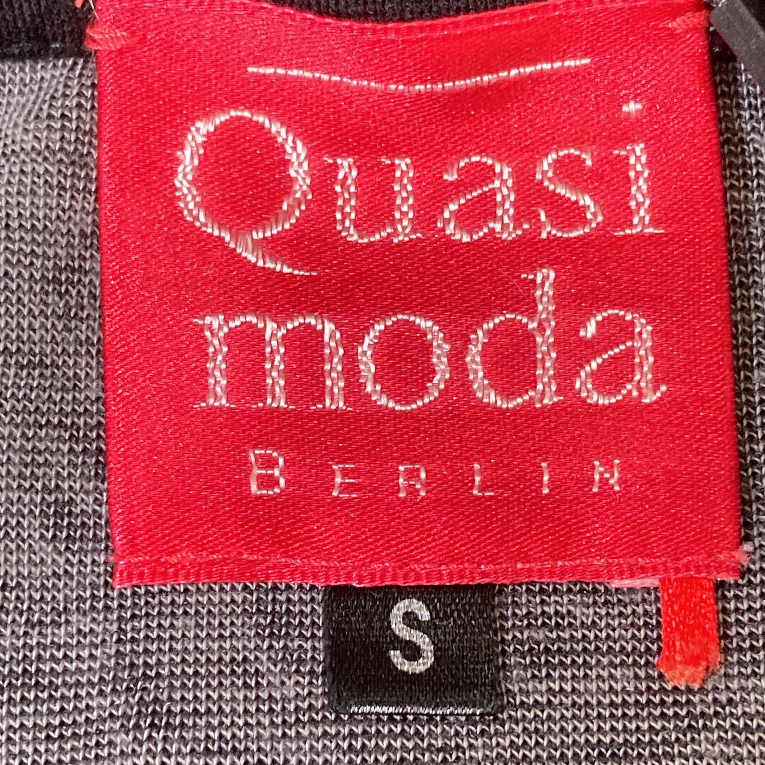 Quasi Moda