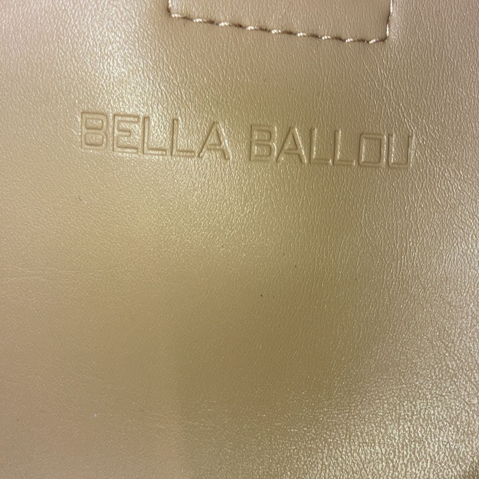 Bella Ballou