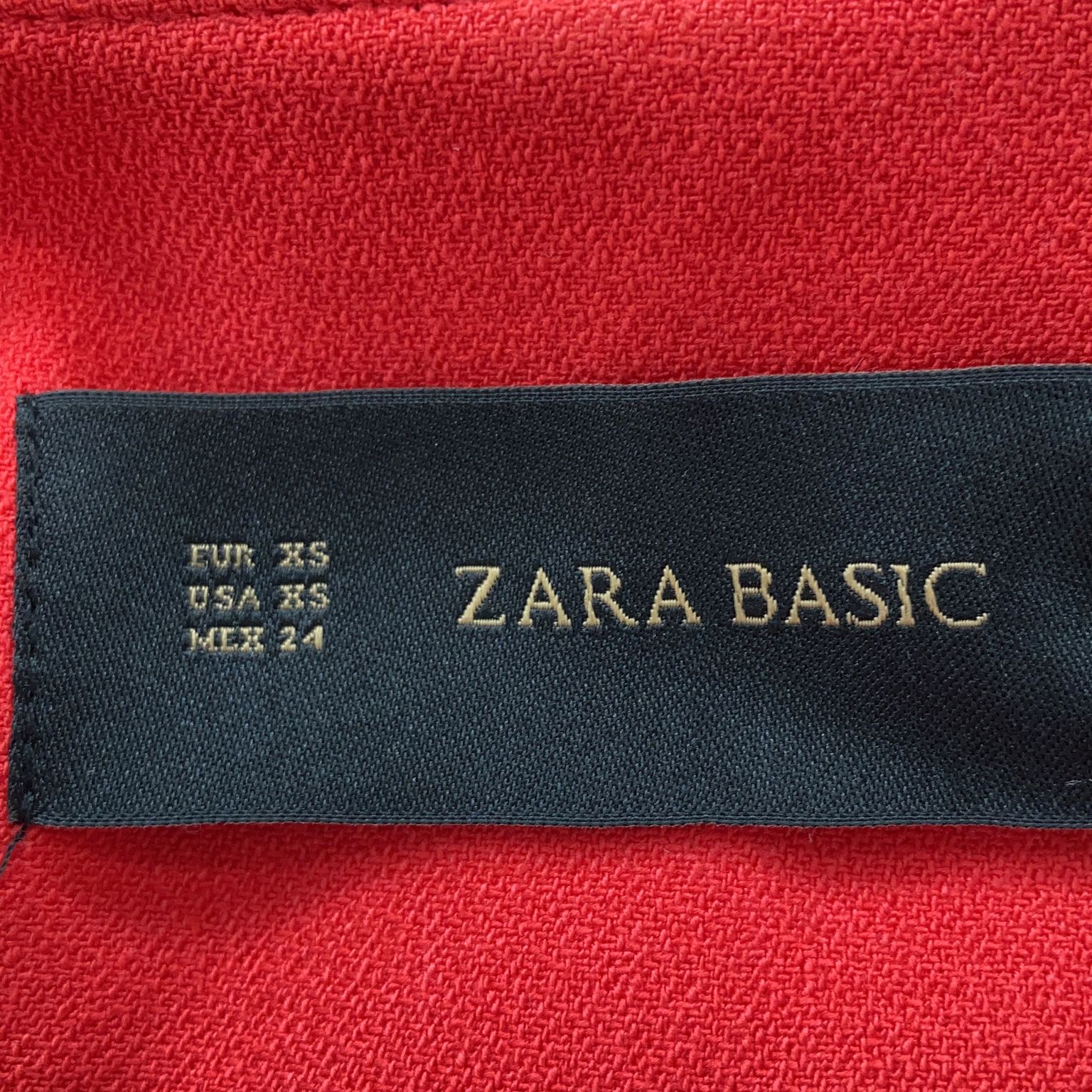 Zara Basic