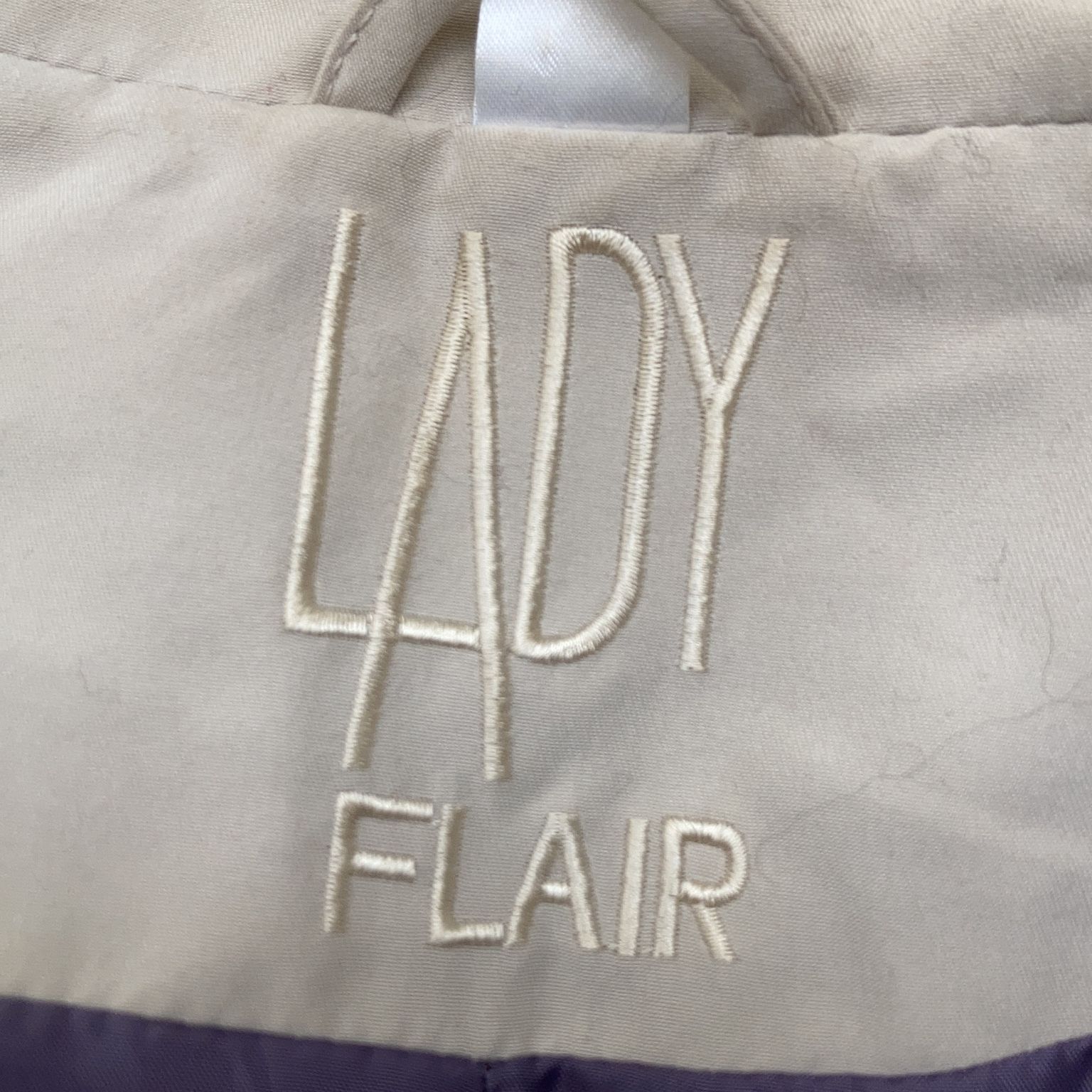 Lady Flair