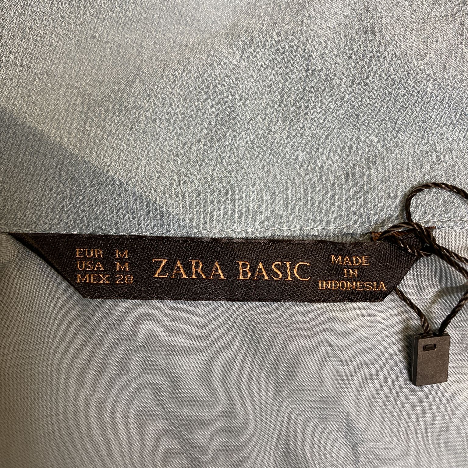 Zara Basic