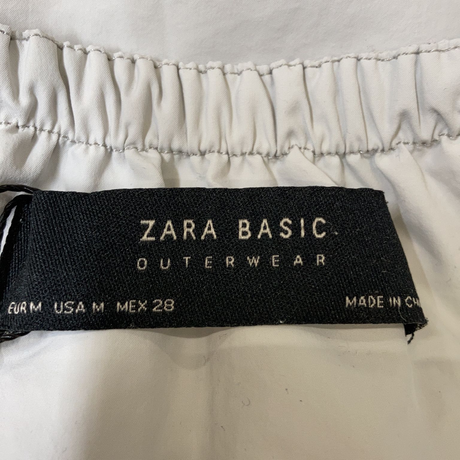 Zara Basic