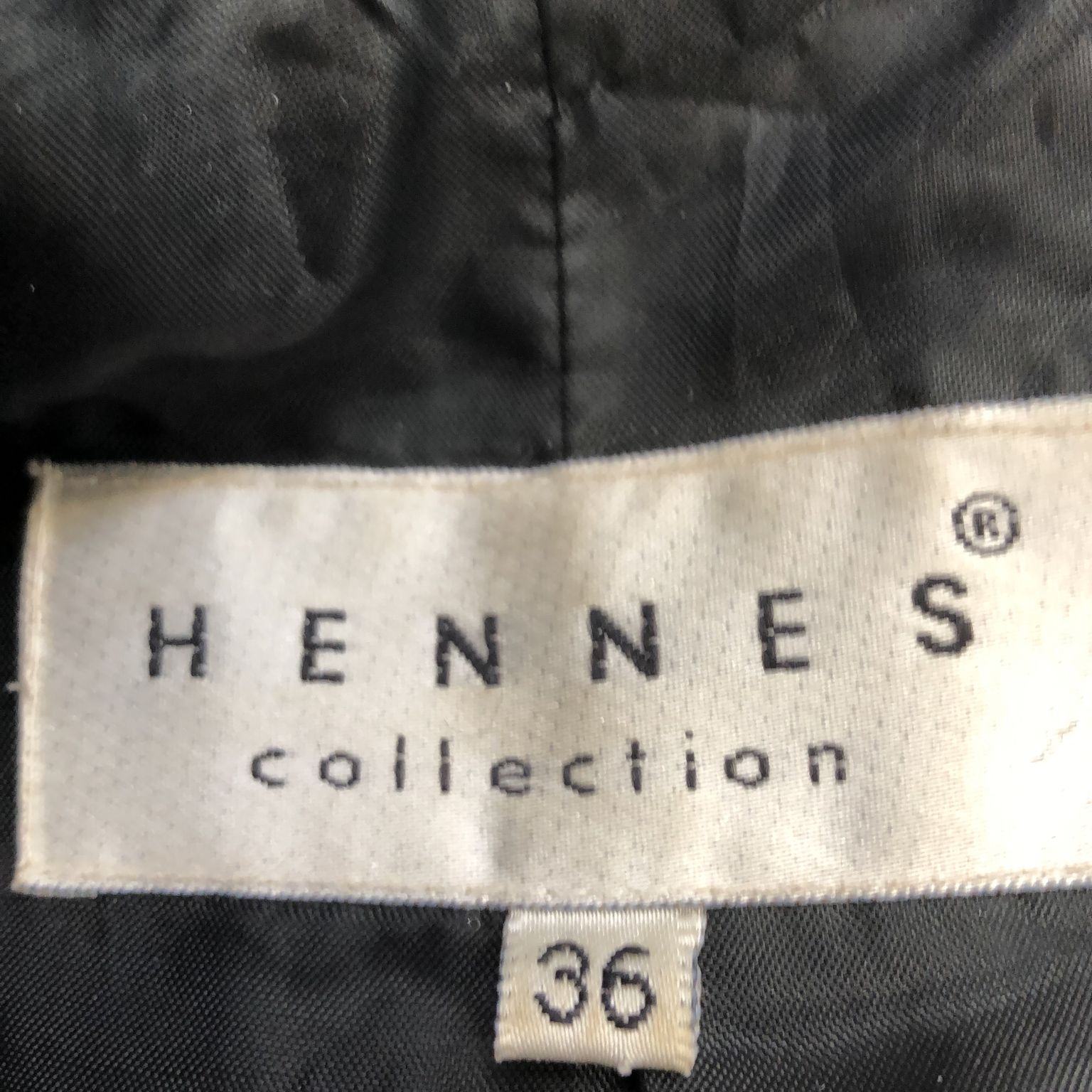 Hennes Collection