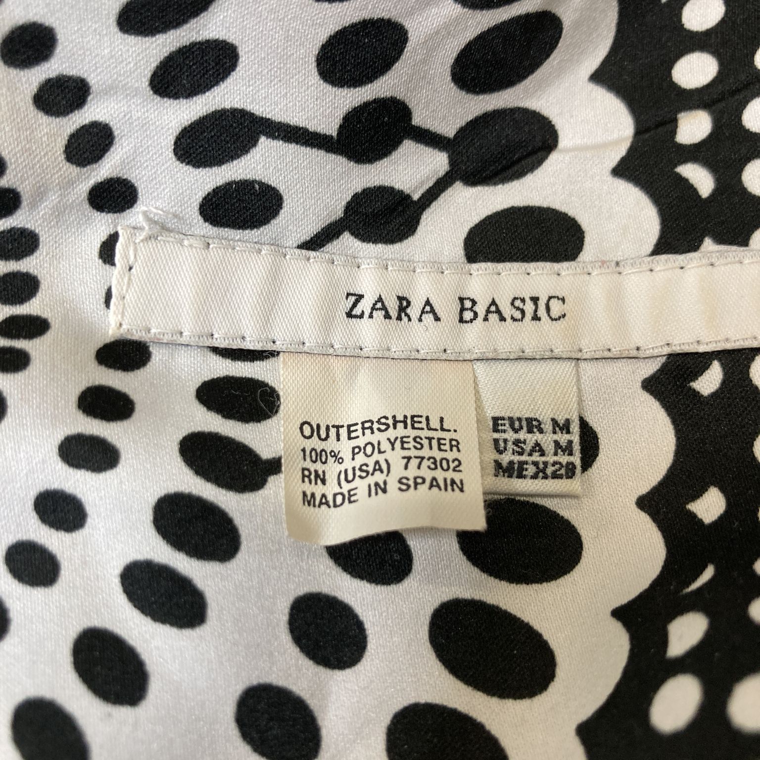 Zara Basic