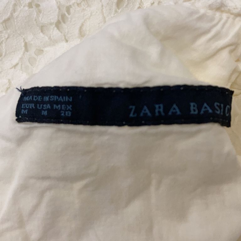 Zara Basic