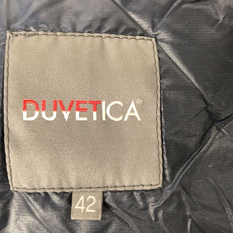 Duvetica