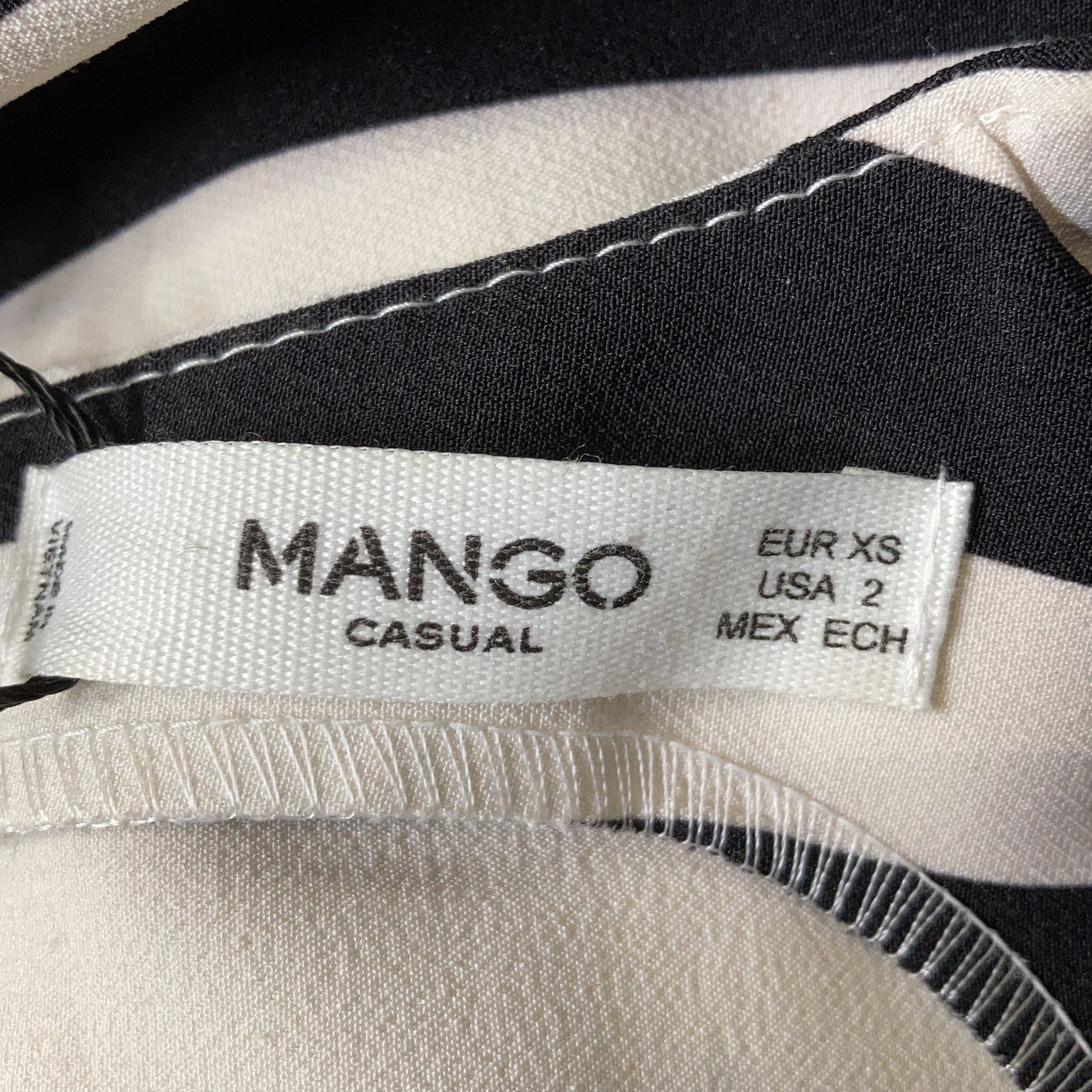 Mango Casual