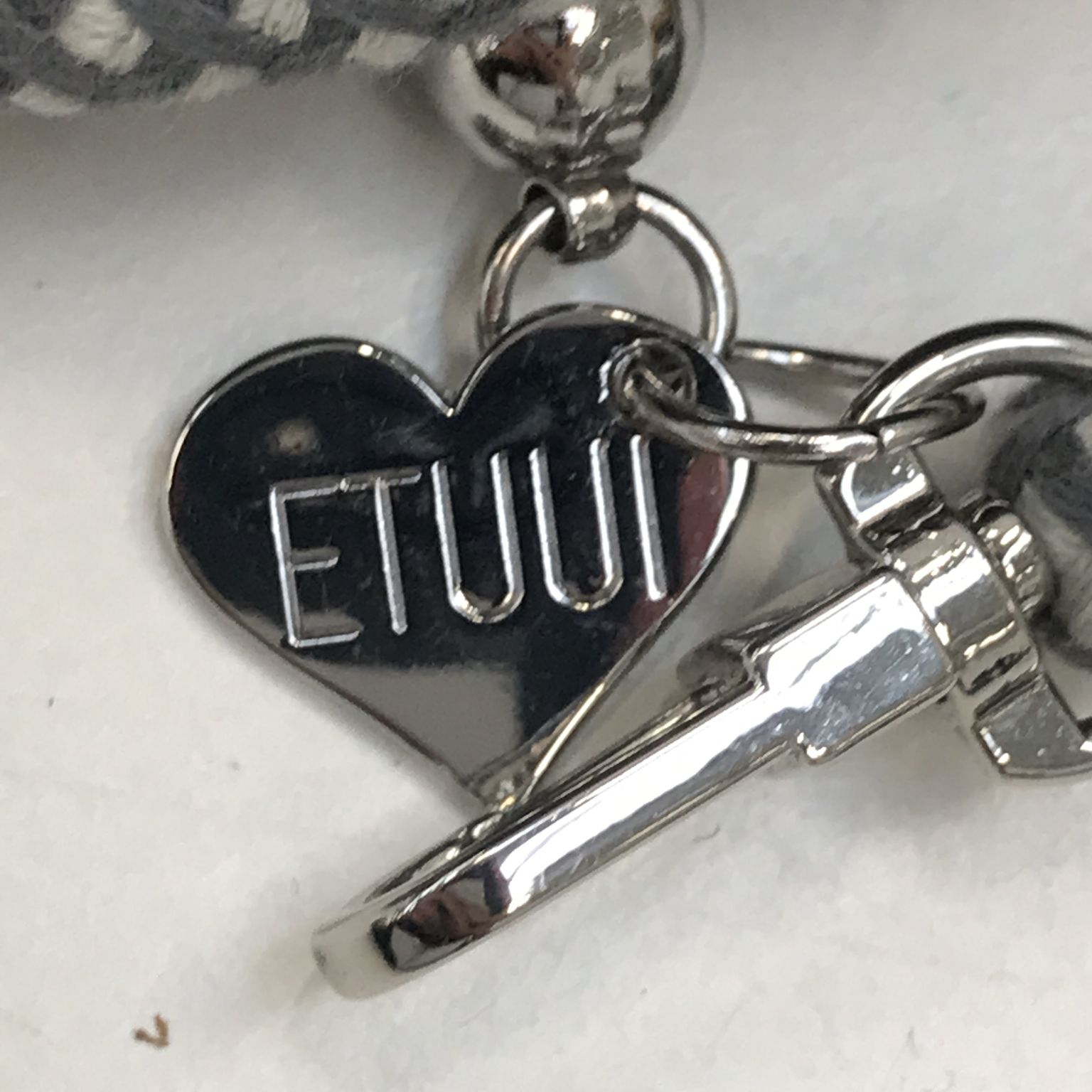 Etuui