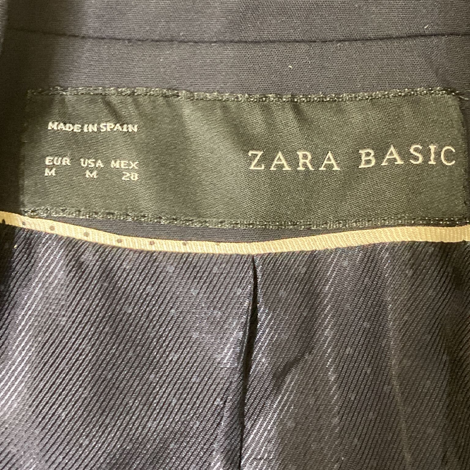 Zara Basic