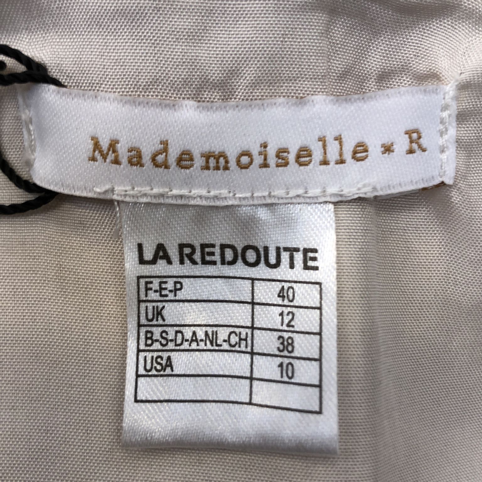 Mademoiselle R