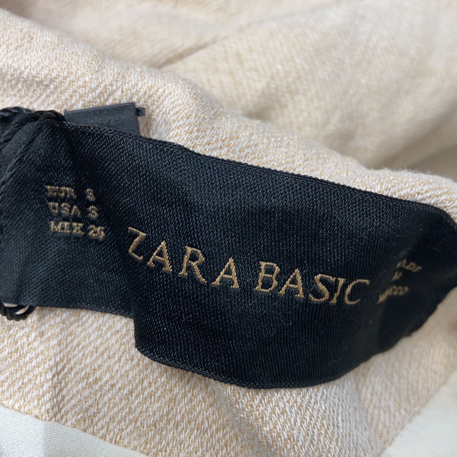 Zara Basic