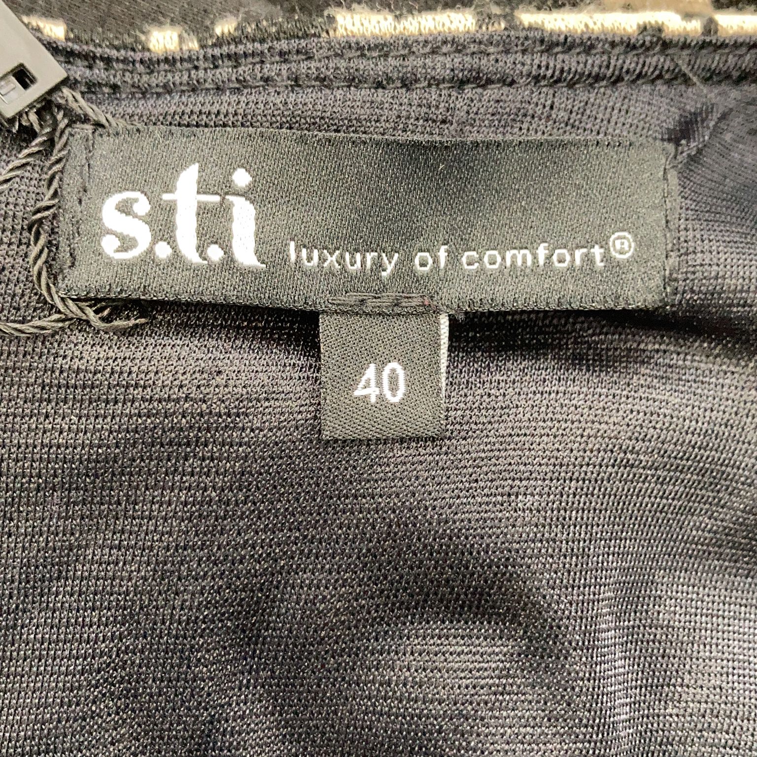 S.T.I Luxury of Comfort