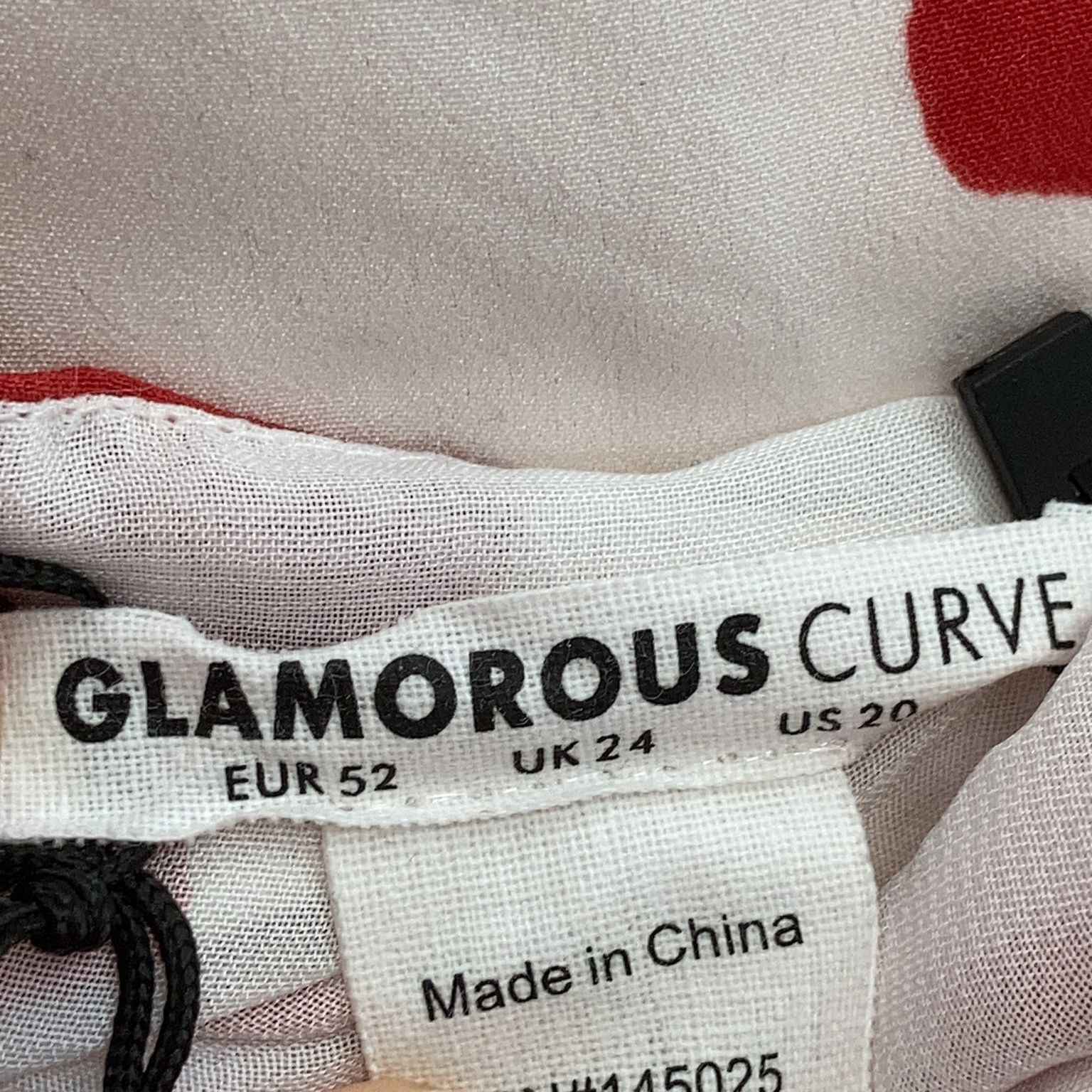 Glamorous Curve