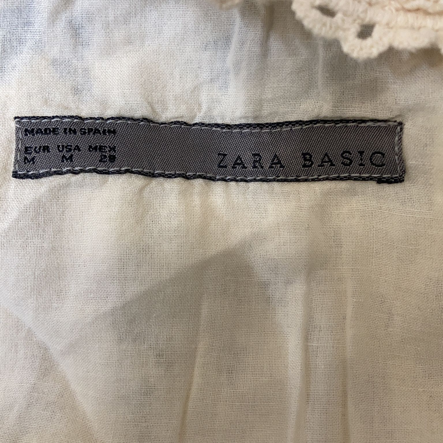 Zara Basic