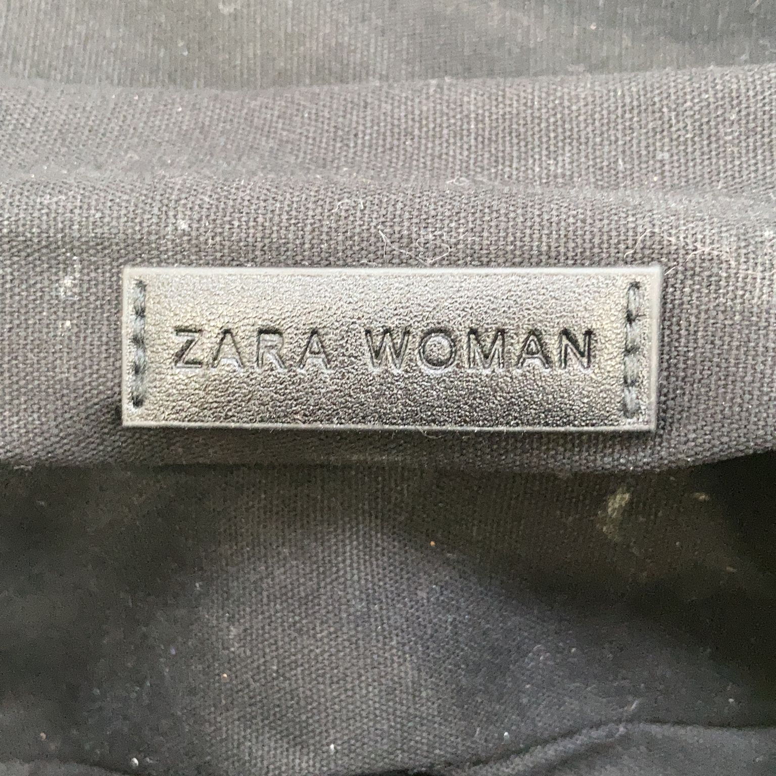 Zara Woman