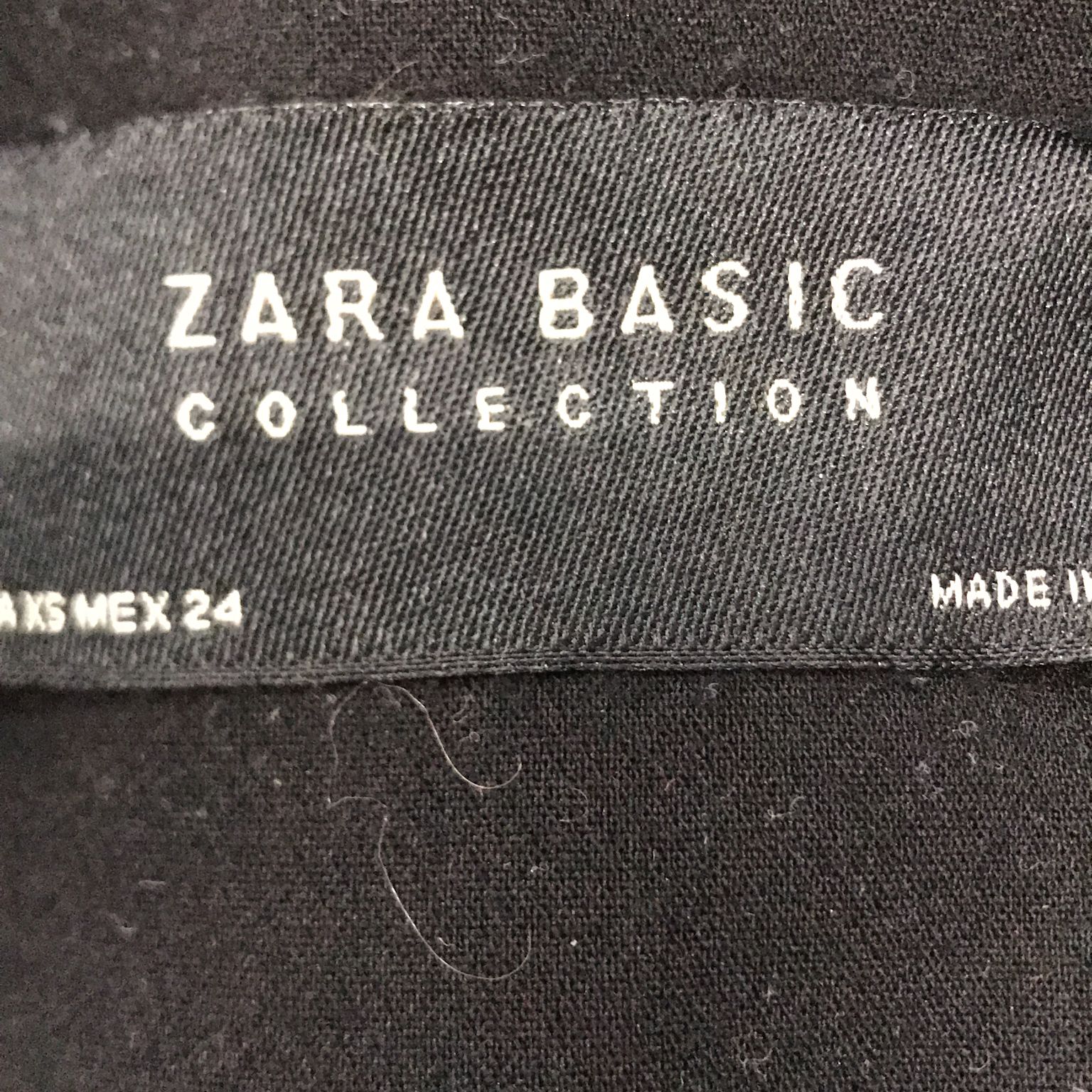 Zara Basic