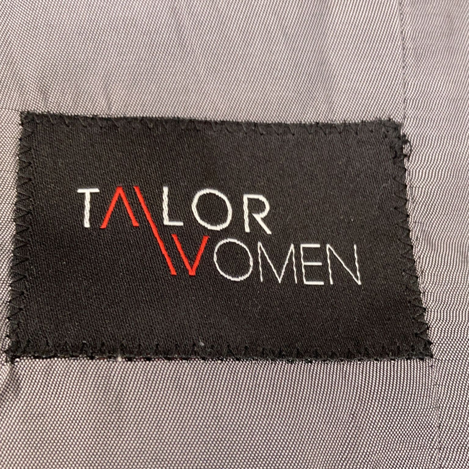 Taylor Women