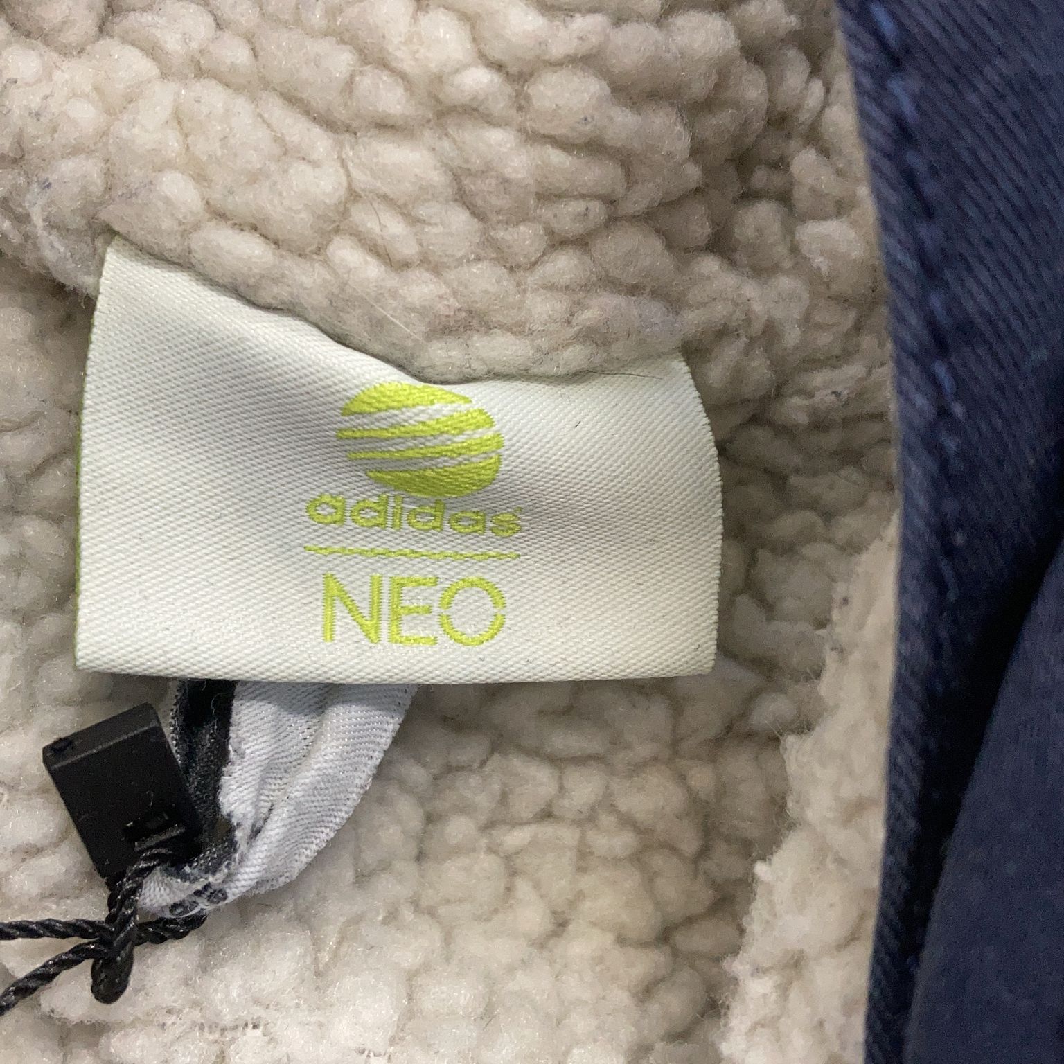 Adidas Neo