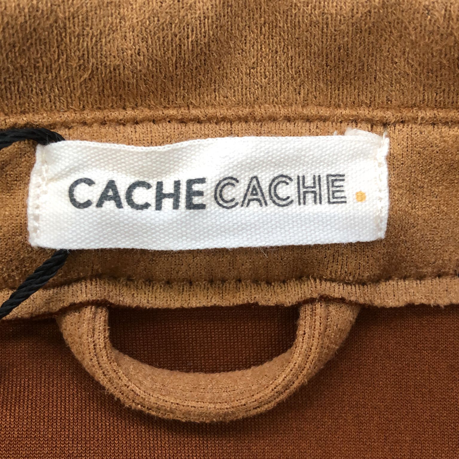 Cache Cache