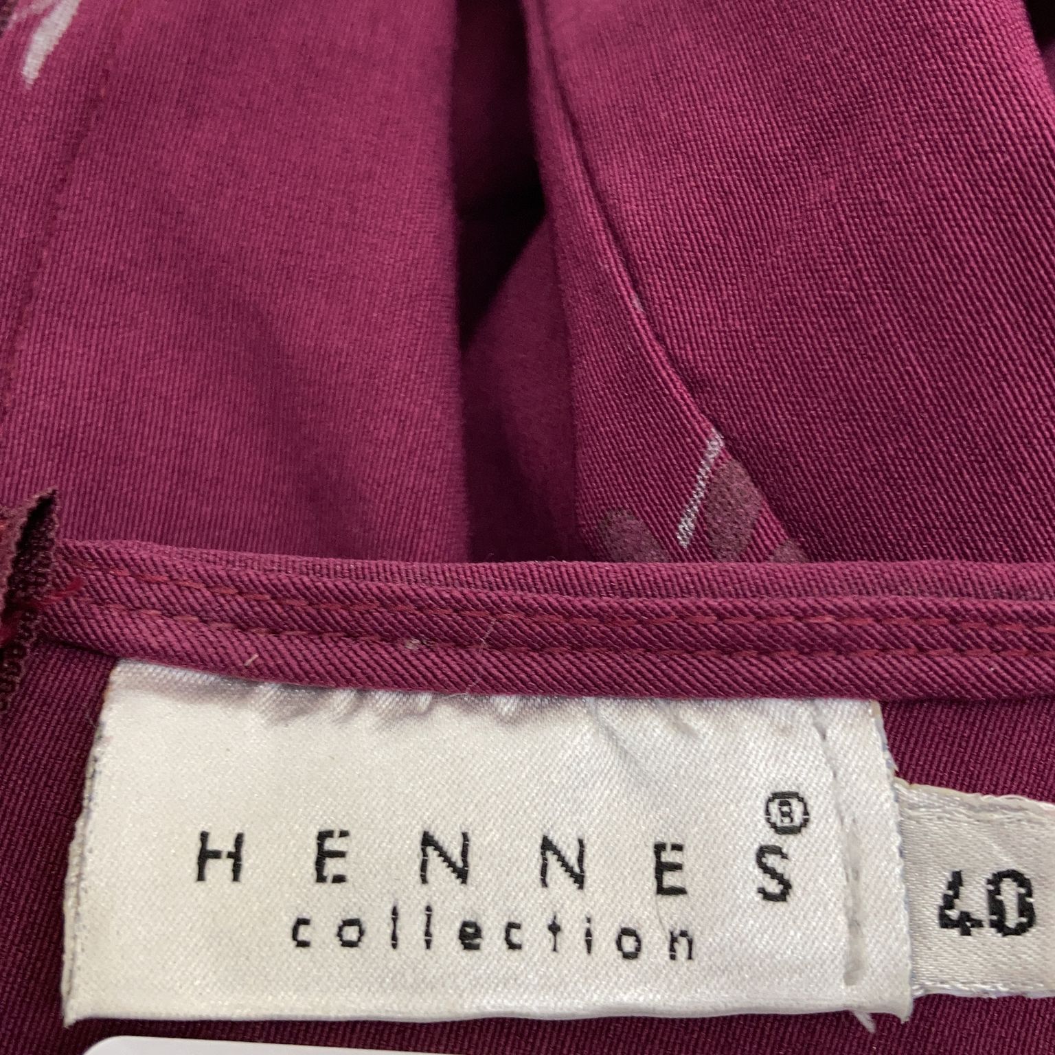 Hennes Collection