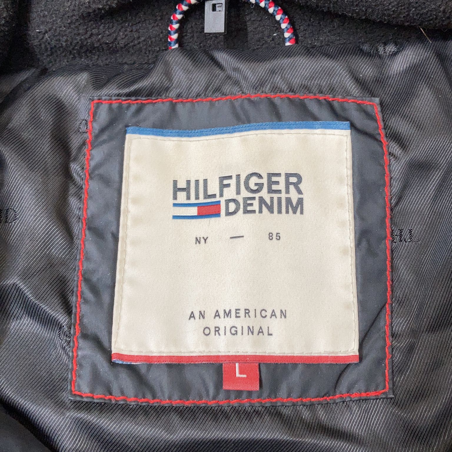 Tommy Hilfiger