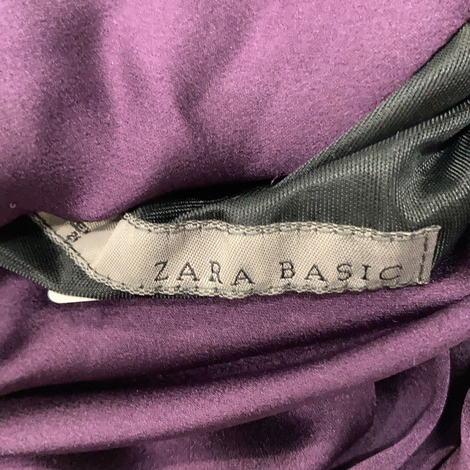 Zara Basic