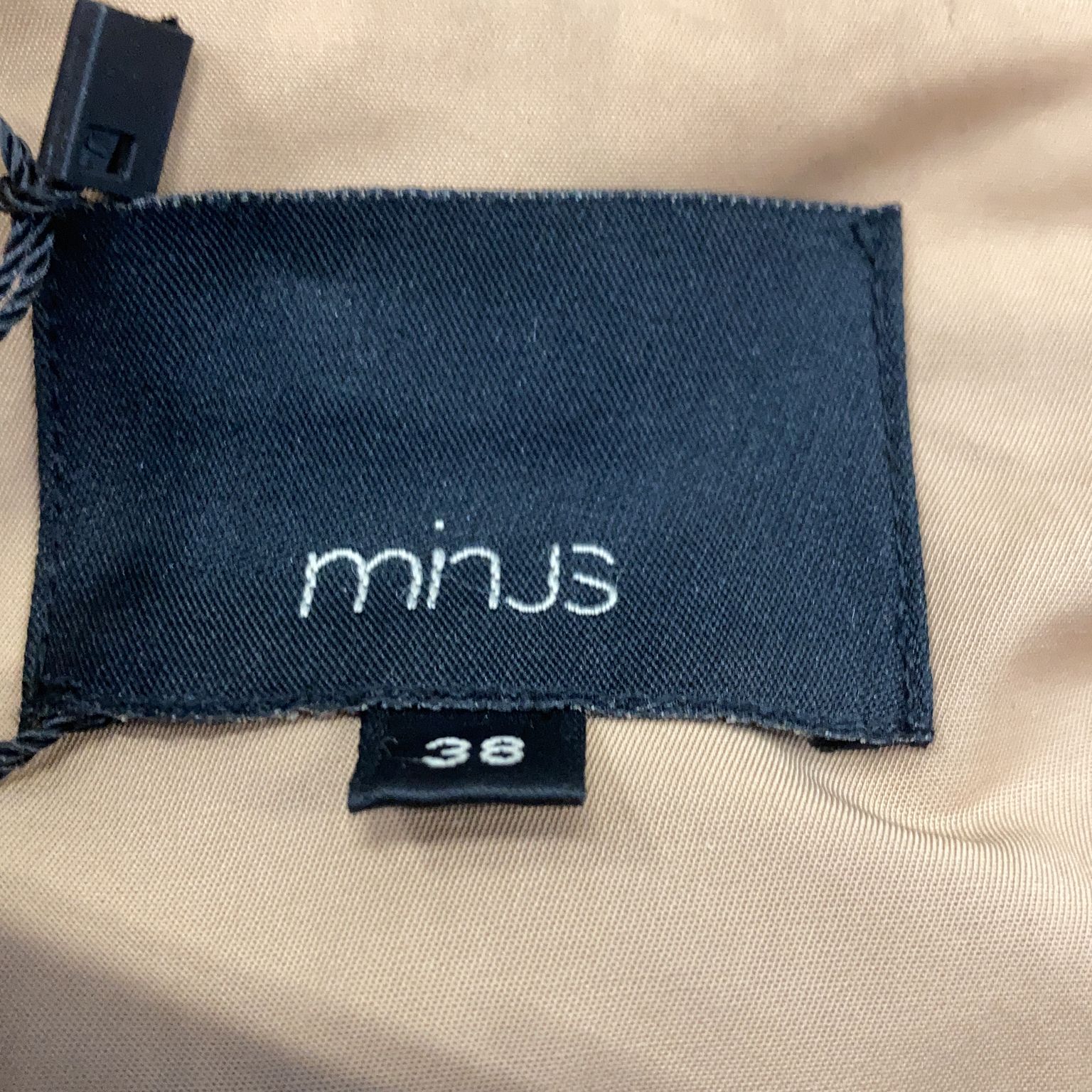 Minus