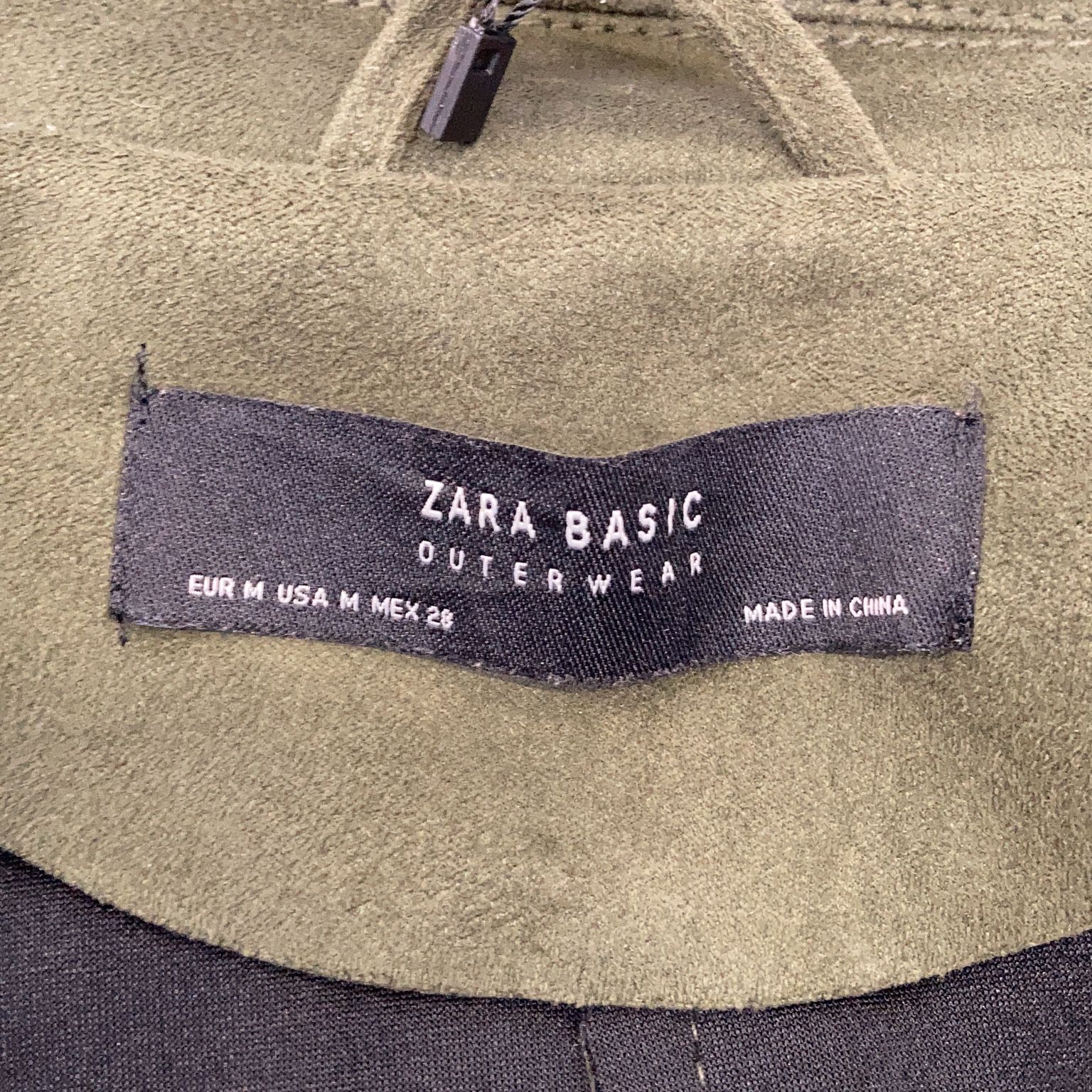 Zara Basic