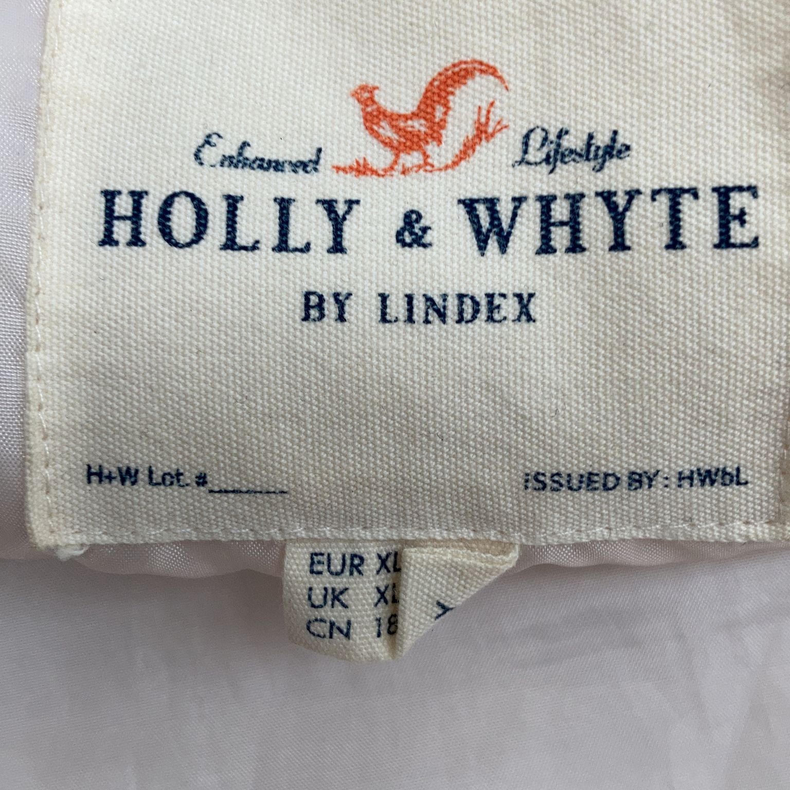 Holly  Whyte by Lindex