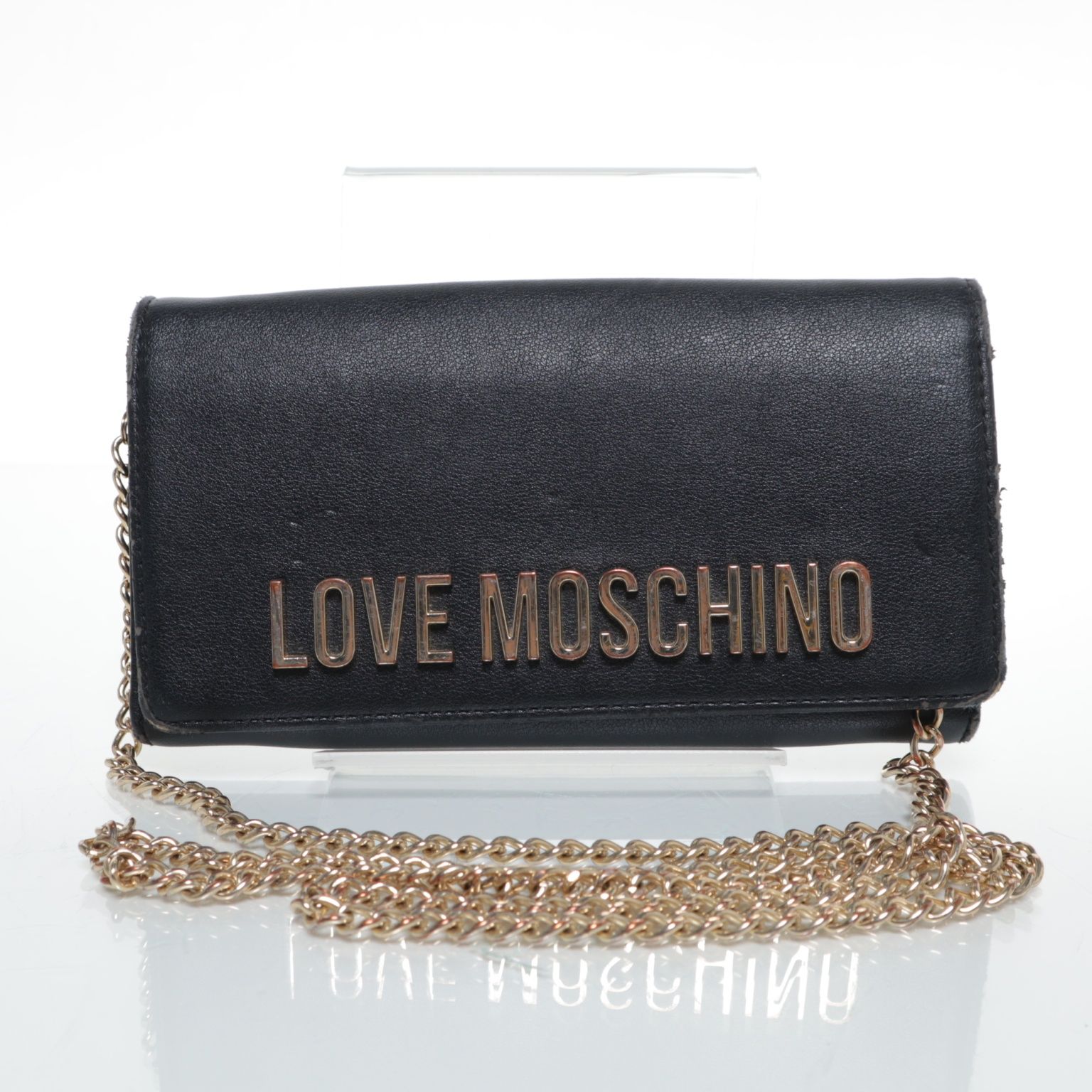 Love Moschino