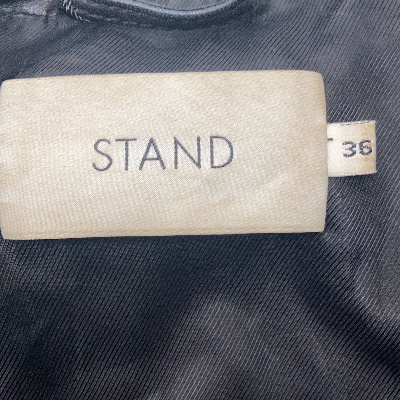 Stand