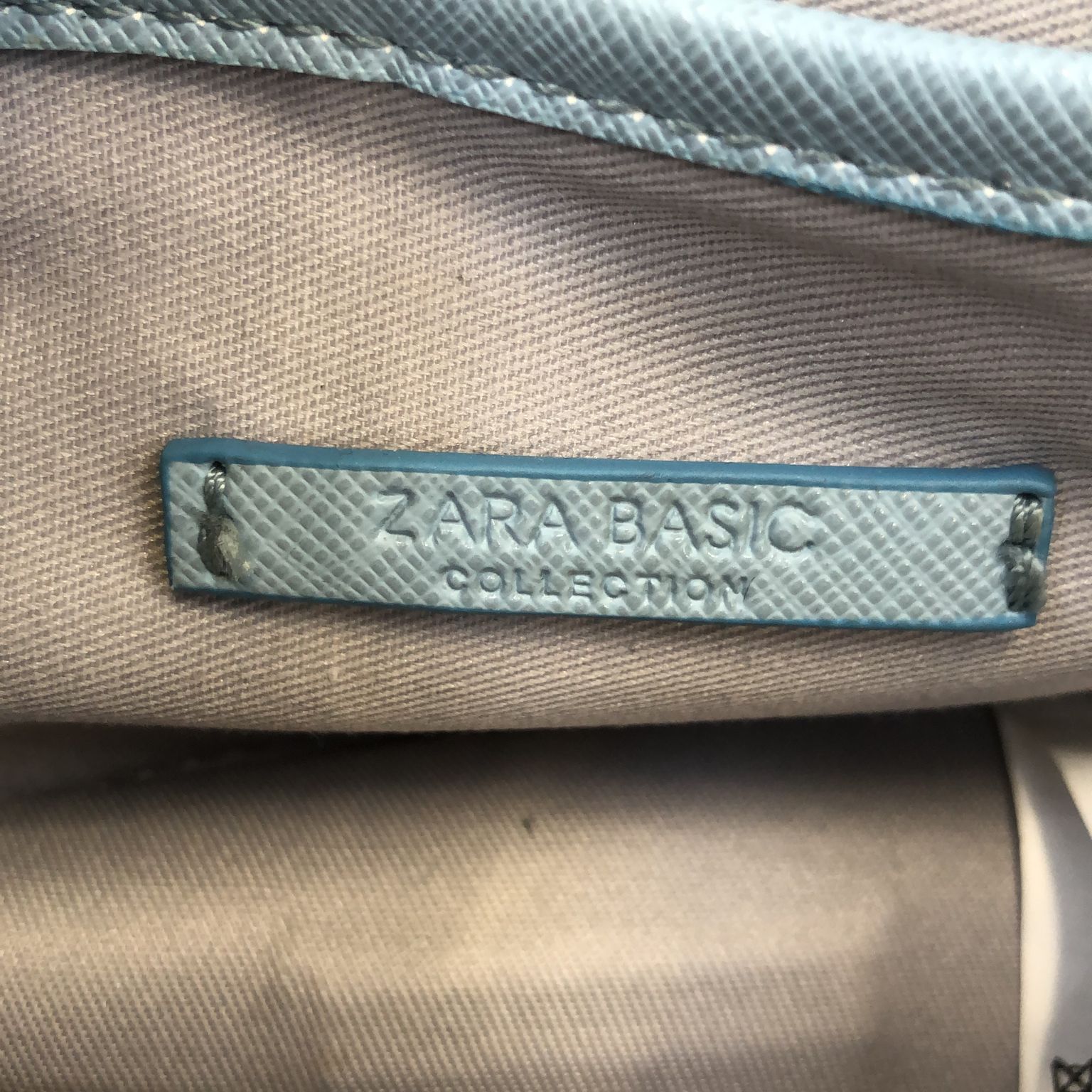 Zara Basic