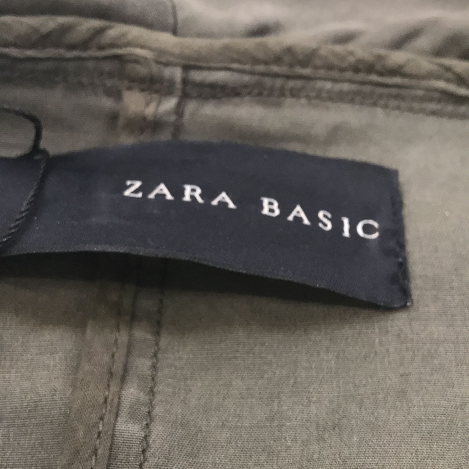 Zara Basic