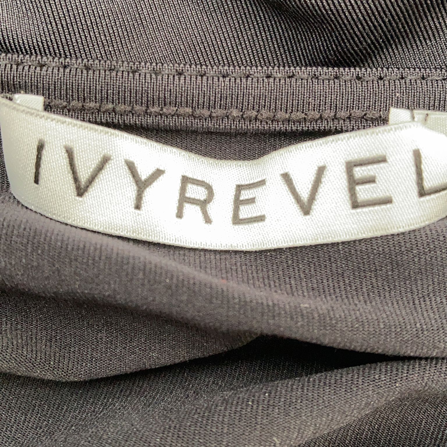 Ivyrevel