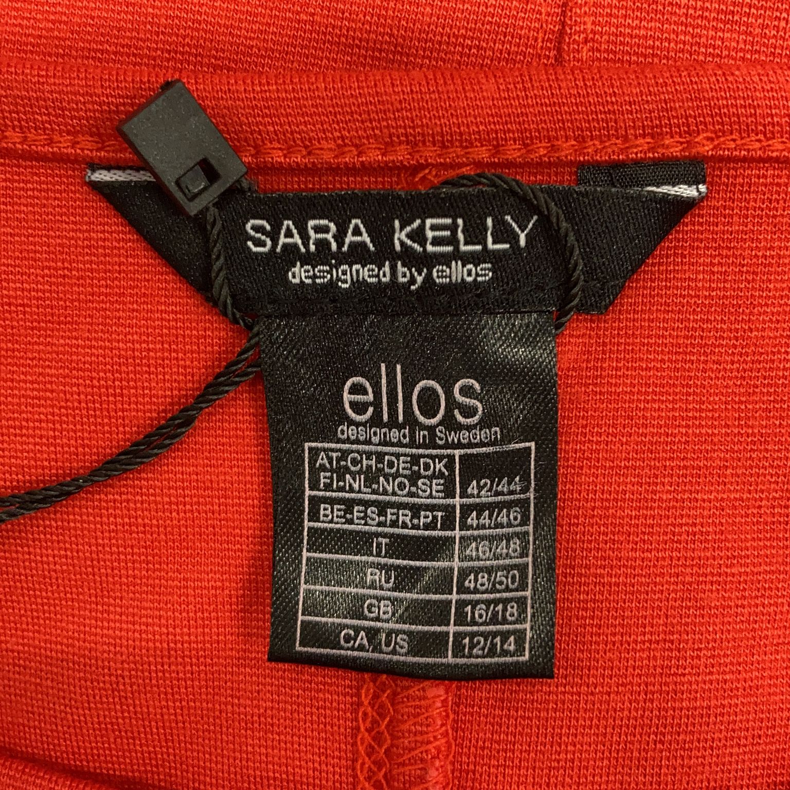 Sara Kelly by Ellos