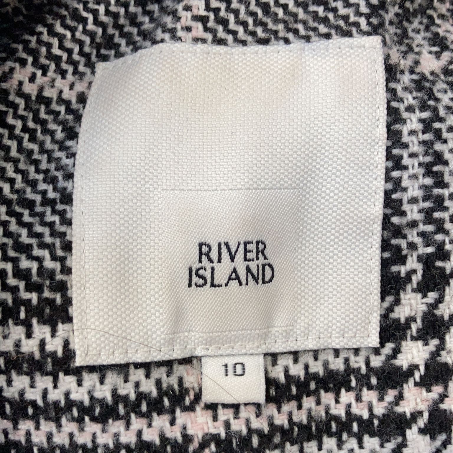 River Island