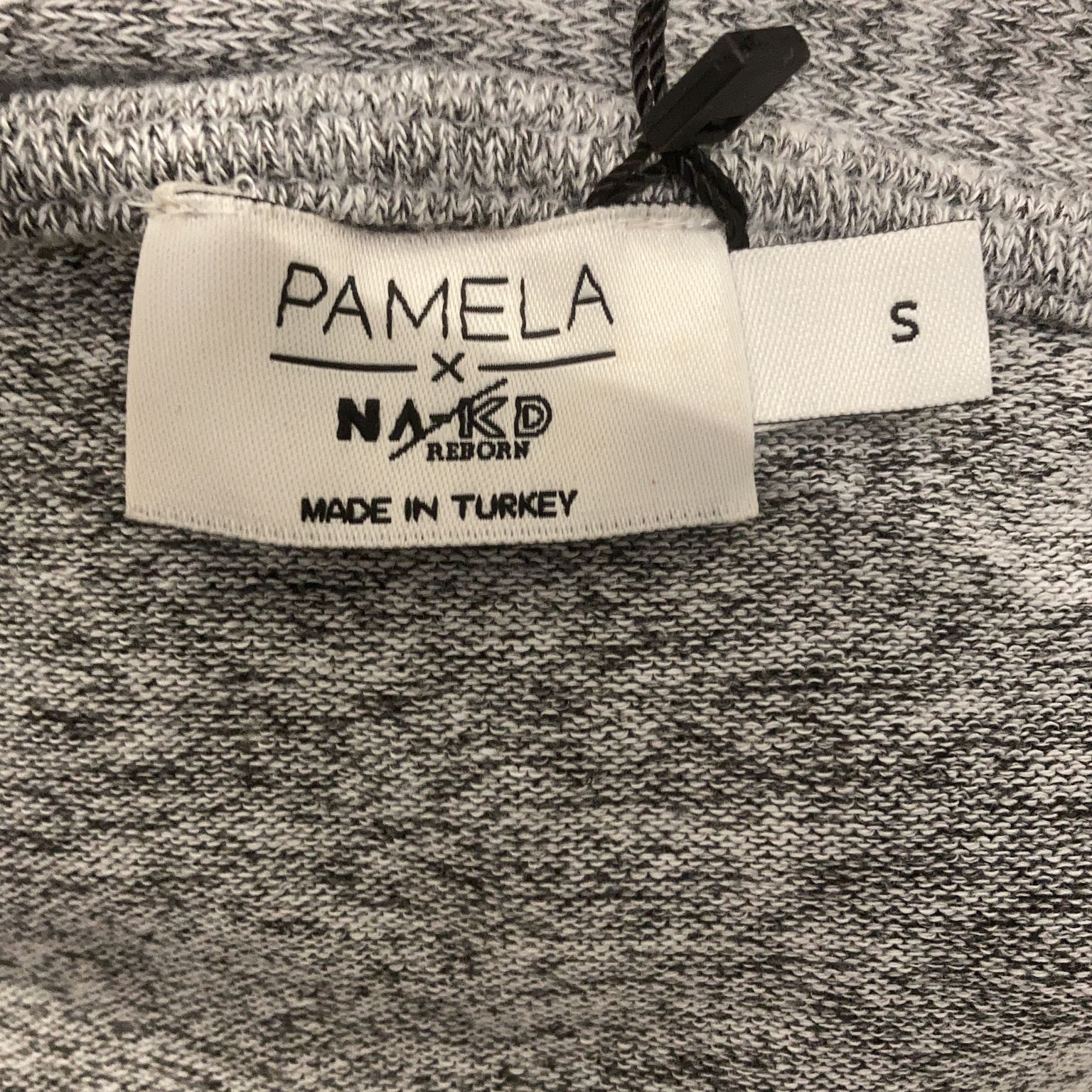 Pamela x NA-KD