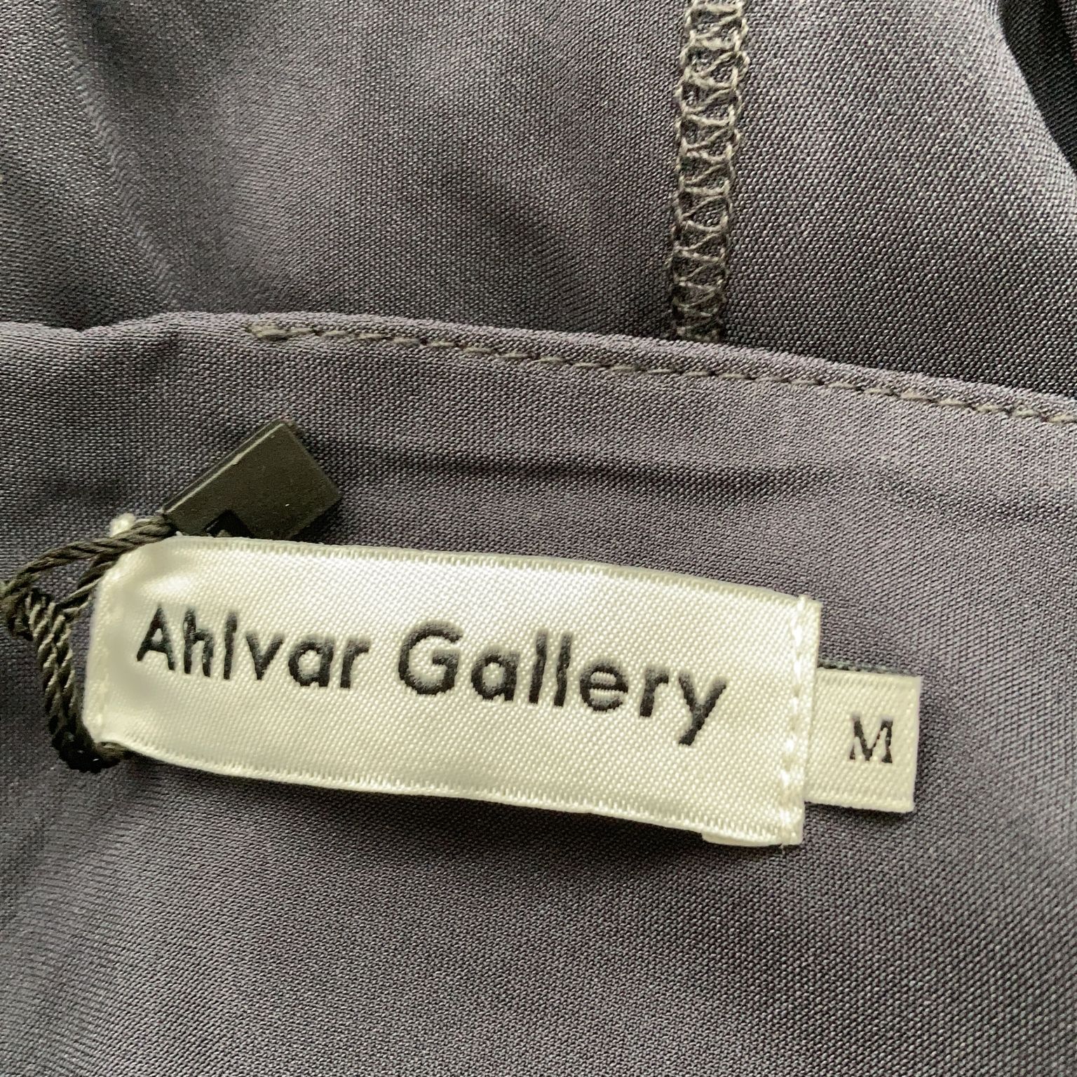 Ahlvar Gallery