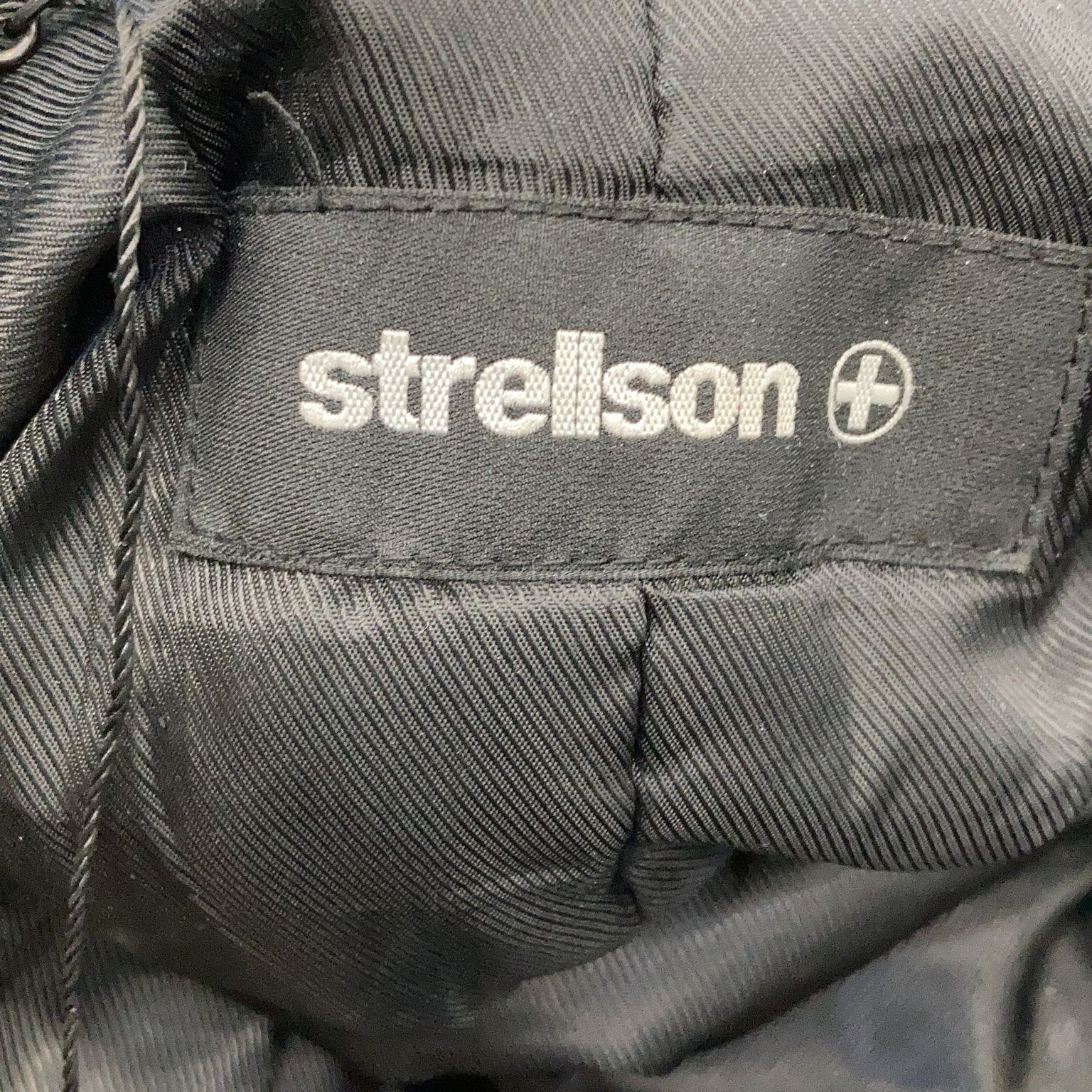 Strellson