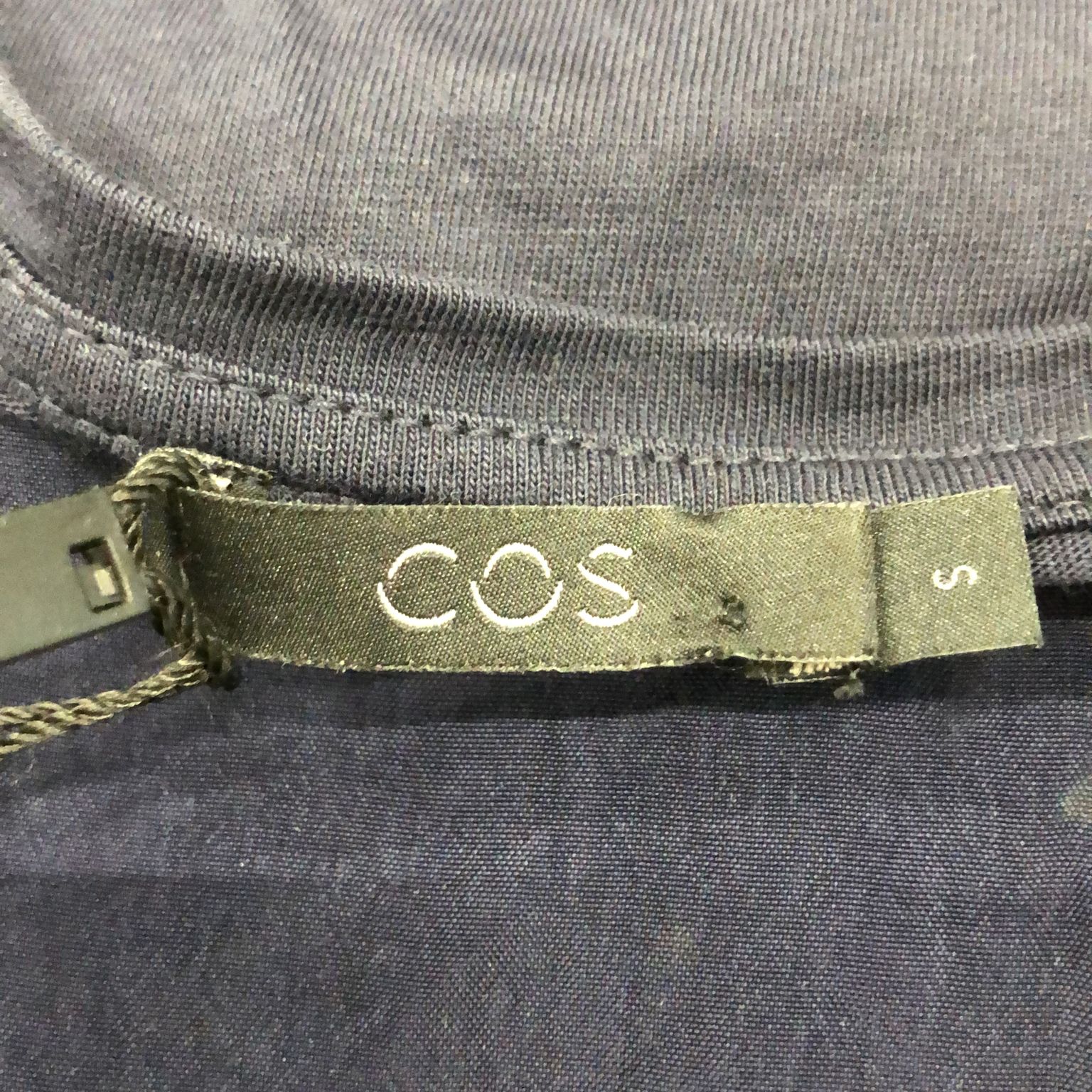 COS